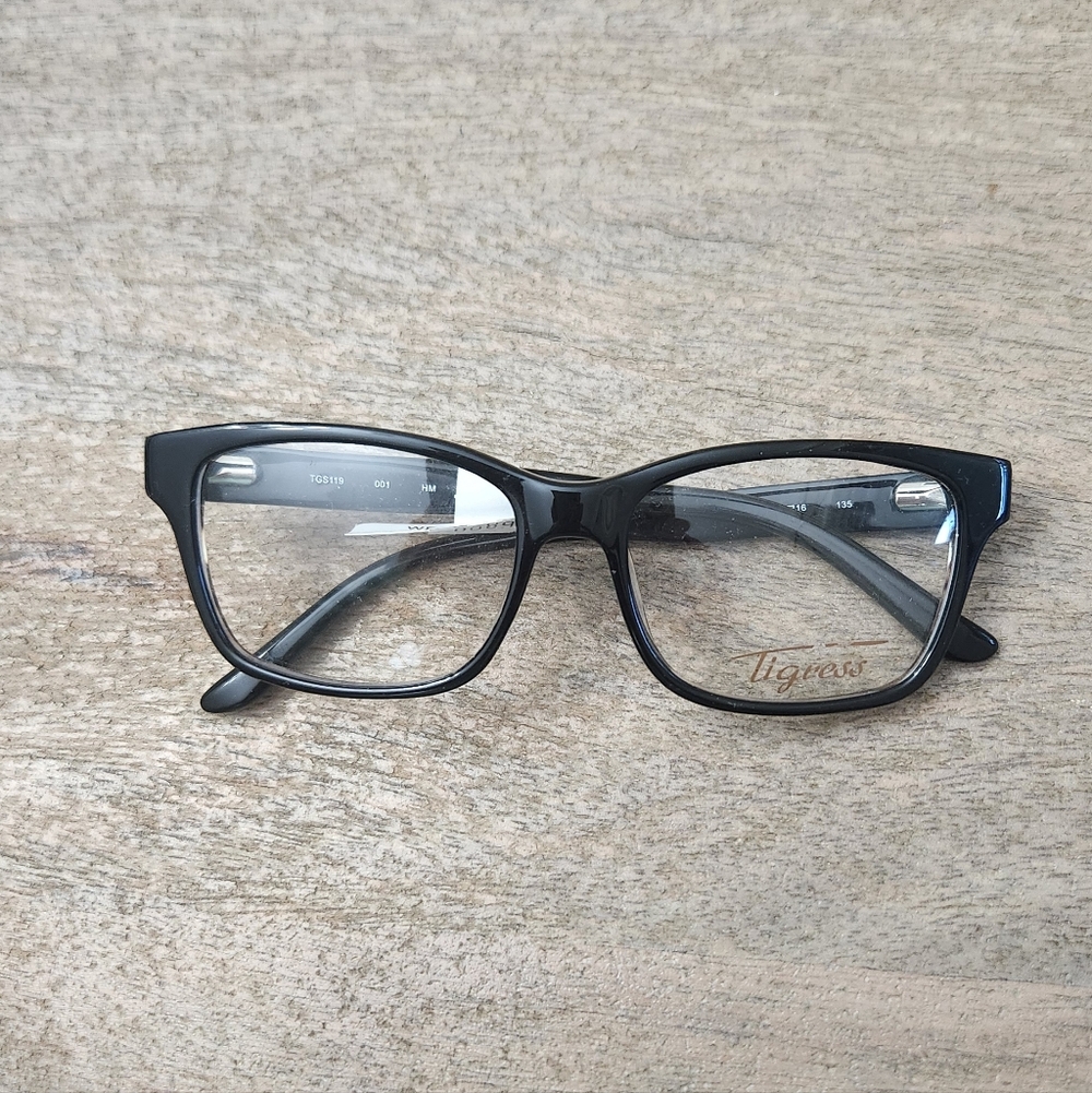 Black And Cheetah Women's Eyeglasses Frame